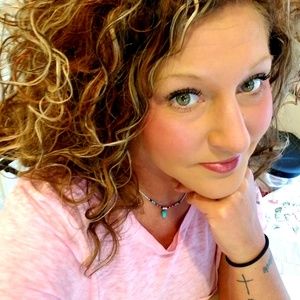 Meet your Posher, Mandi